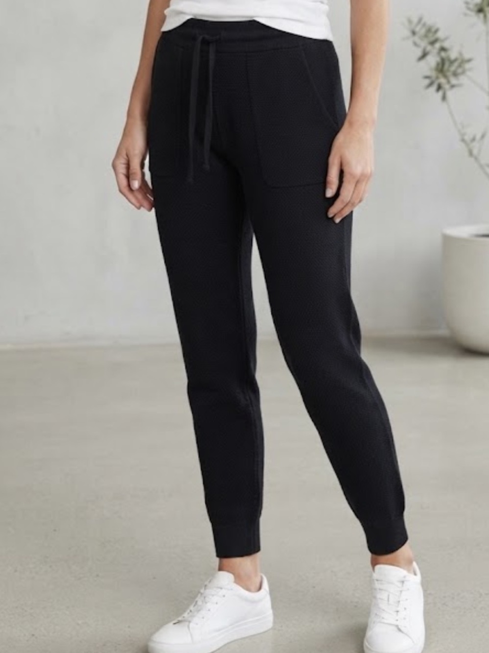 GIBSON LOOK Living in Yellow Skye Knit Black Joggers Lounge Pants Medium